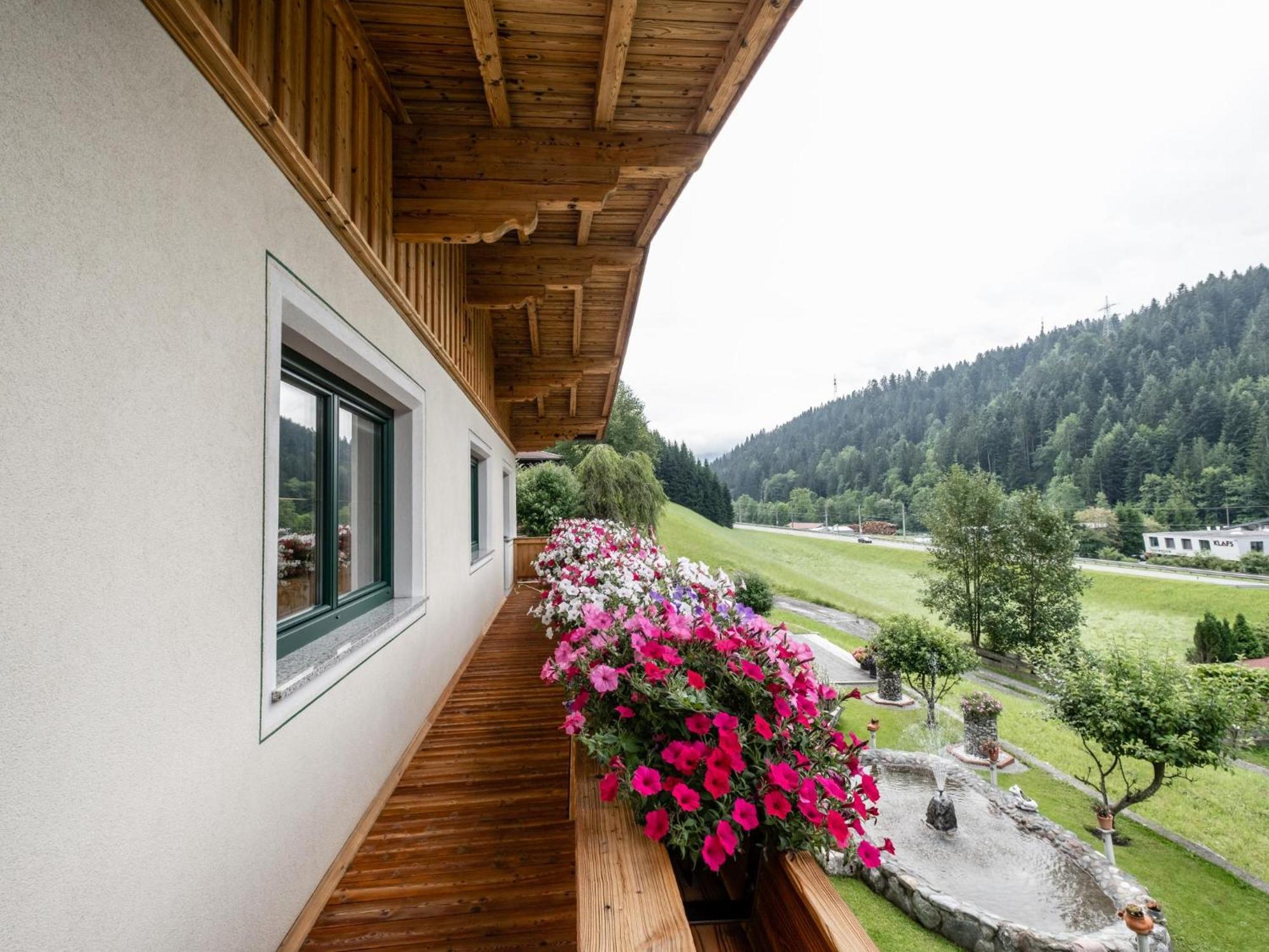 Apartament Haus Am Waldrand Hopfgarten im Brixental Zewnętrze zdjęcie